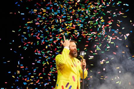 Magia Familiar. Francis Zafrilla: "Confeti".